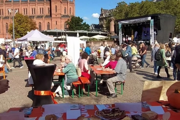 Gute Stimmung auf dem Stadtfest